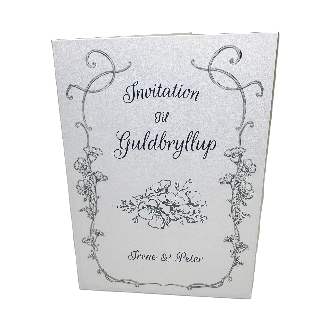 Invitation til guldbryllup - Foldet A5 - Støvet blå blomster