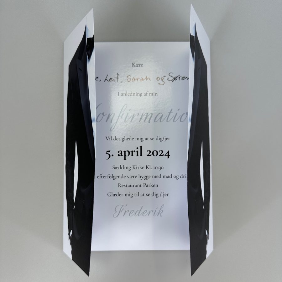 Invitation til konfirmation - foldet A4 - Portfals-Gatefold - Tux - Image 5